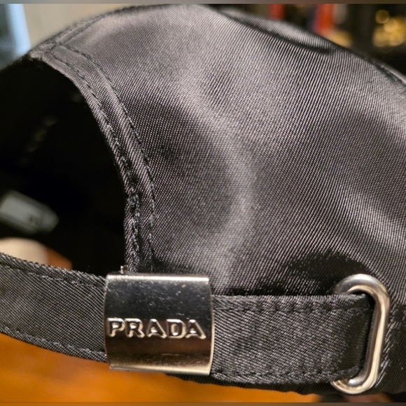Prada Black Baseball Cap Logo Plaque Re-nylon w Metal Size Adjuer Size L - Picture 5 of 8
